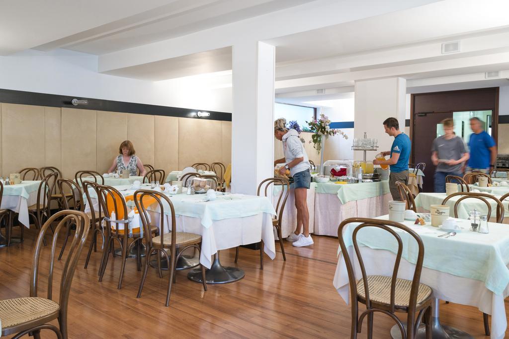 Hotel Bristol Riva del Garda Eksteriør bilde