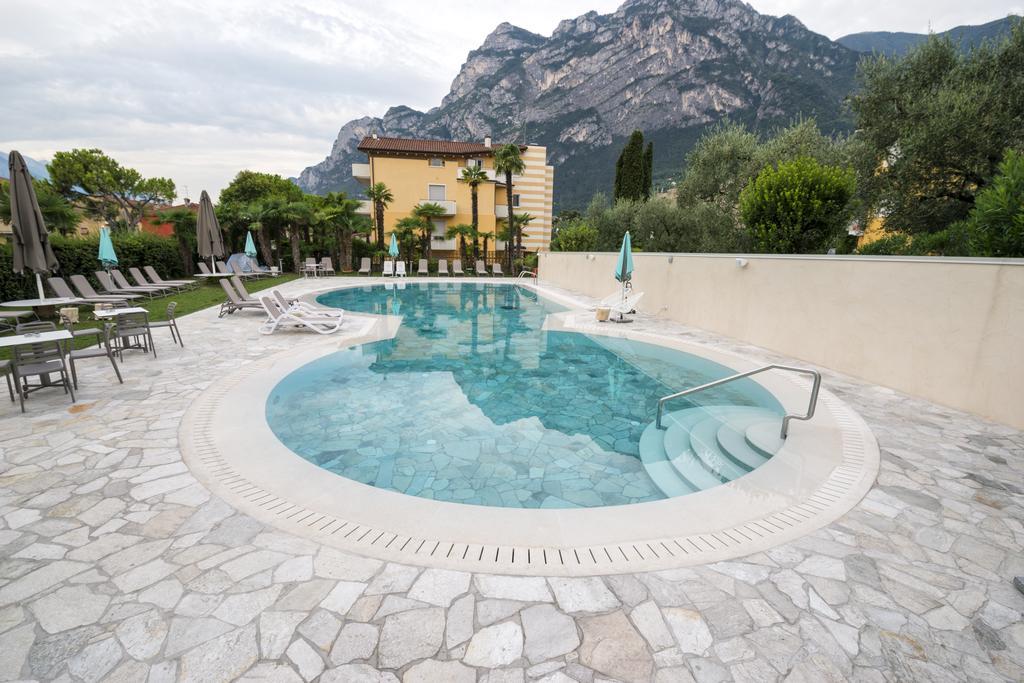 Hotel Bristol Riva del Garda Eksteriør bilde