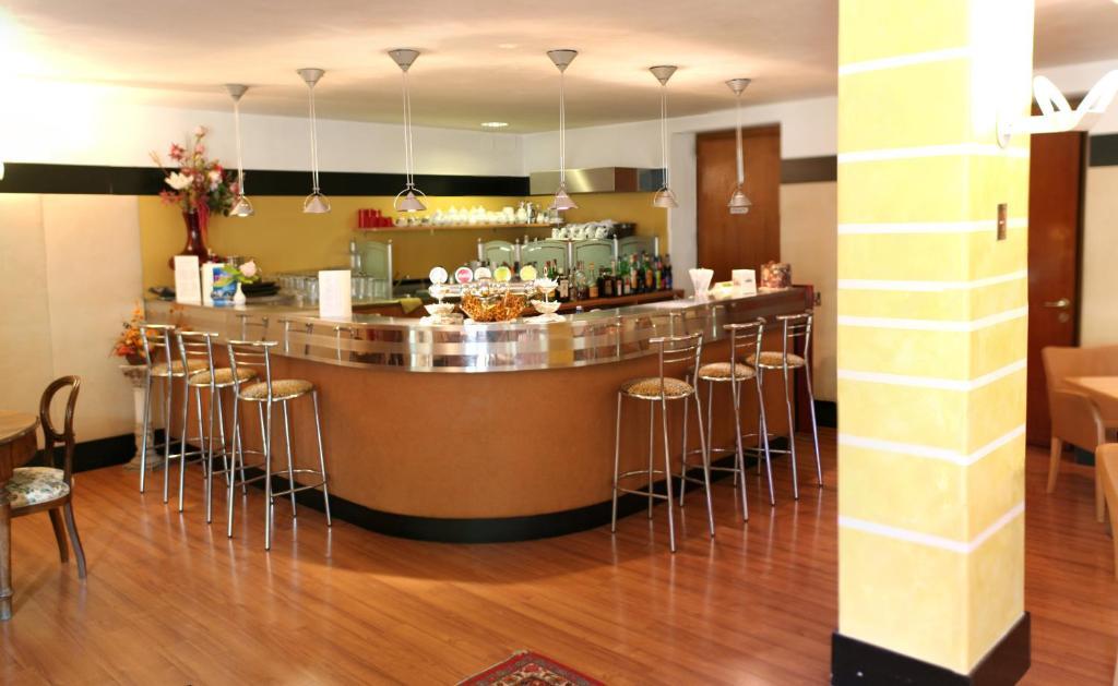 Hotel Bristol Riva del Garda Eksteriør bilde